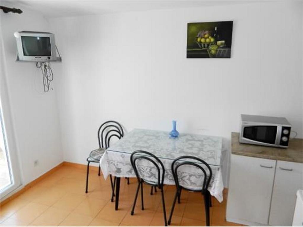 Apartment Ana