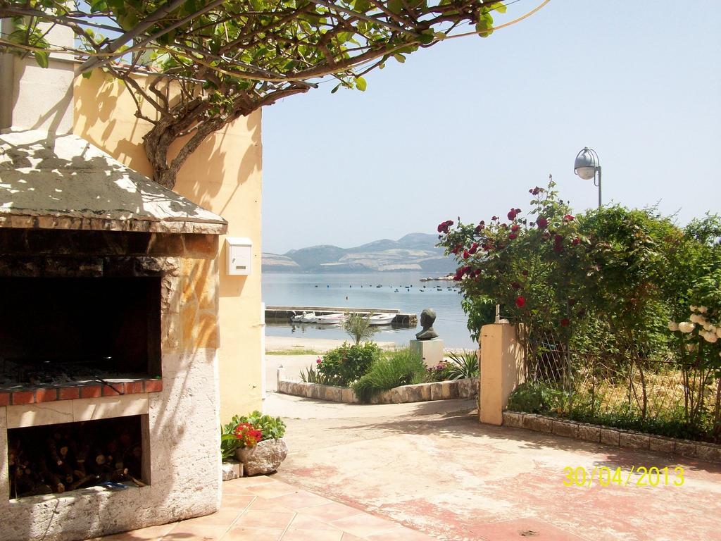 Ana Apartment *