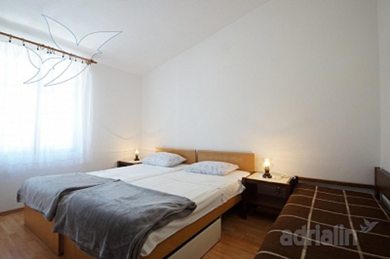 Ana Apartment *
